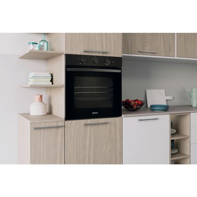 Indesit IO 233 B UK Built-In Single Oven - Black