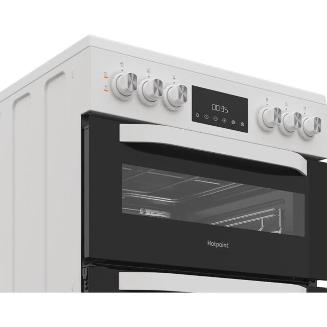 Hotpoint HTE6VDCW Freestanding 60cm Ceramic Electric Cooker - White
