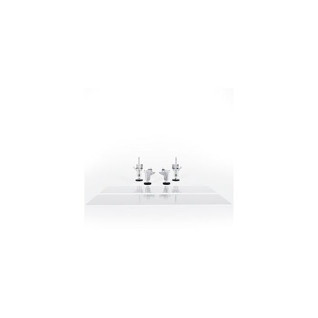Siemens WZ30400, Height-adjustable feet
