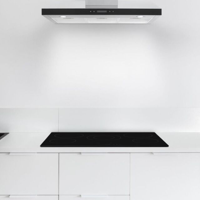 Montpellier MINH90 5 Zone Induction Hob