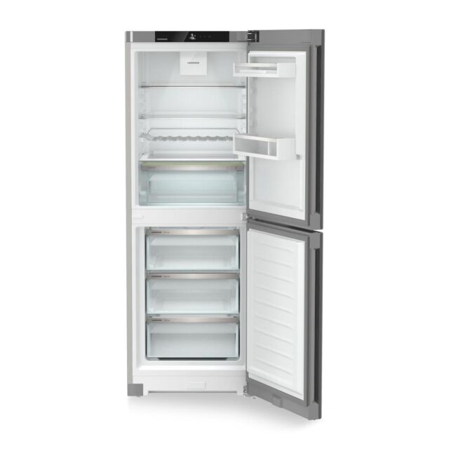 Liebherr CNsfd5023 Freestanding Fridge Freezer with EasyFresh and NoFrost