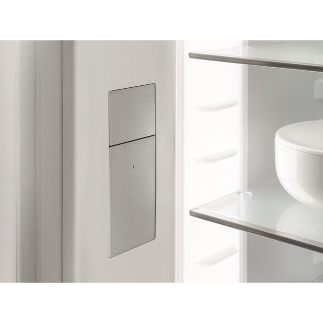 Liebherr IRBdi5180 Fully Integrated Larder Fridge