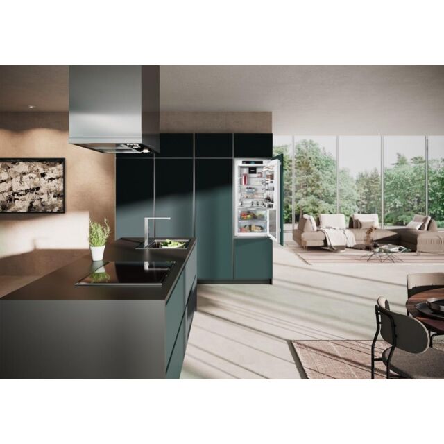 Liebherr IRBb4170 Fully Integrated Larder Fridge