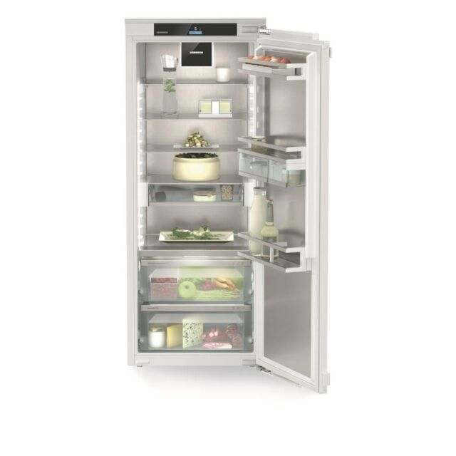 Liebherr IRBd4570 Fully Integrated Larder Fridge