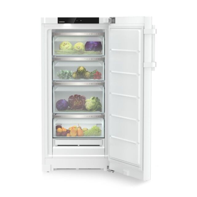 Liebherr RBa4250 Freestanding Fridge with BioFresh