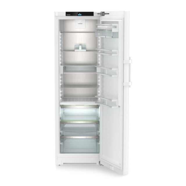 Liebherr RBd5250 Freestanding Fridge with BioFresh