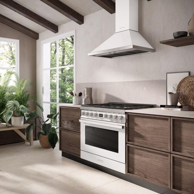 Smeg KPF9WH 90cm Portofino Chimney Hood, White