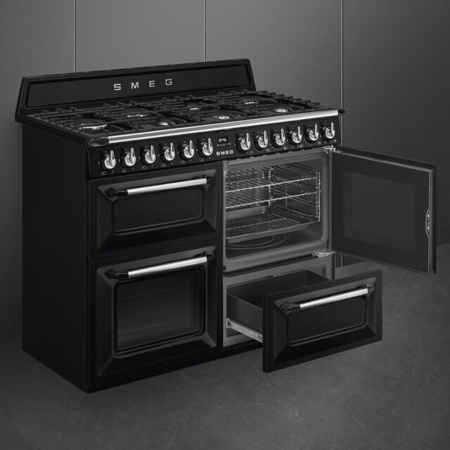 Smeg TR4110BL1 110cm Victoria Dual Fuel Range Cooker, Black