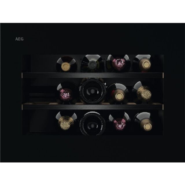 AEG NKW8P21KAB 45cm Built-In Wine Cellar
