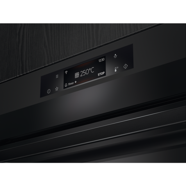 AEG BPE748380T 8000 AssistedCooking Built-In Single Oven
