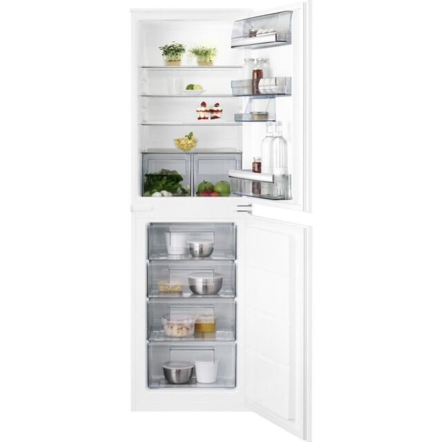 AEG SCB718F3LS 5000 Series Built-In LowFrost Fridge Freezer