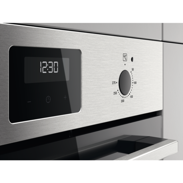 Zanussi ZOHNX3X1 Series 20 FanCook Built-In Single Oven