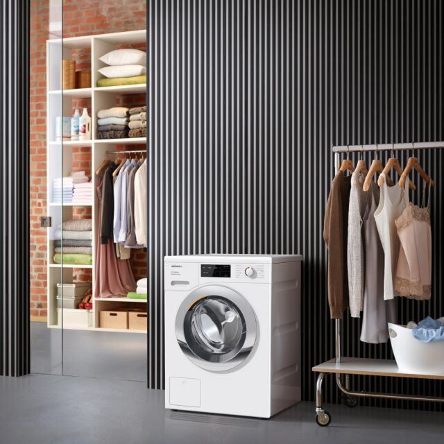 Miele WEG365 9kg Honeycomb drum with pre-ironing, 1400rpm spin, Energy Rating (A), Extremely quiet (